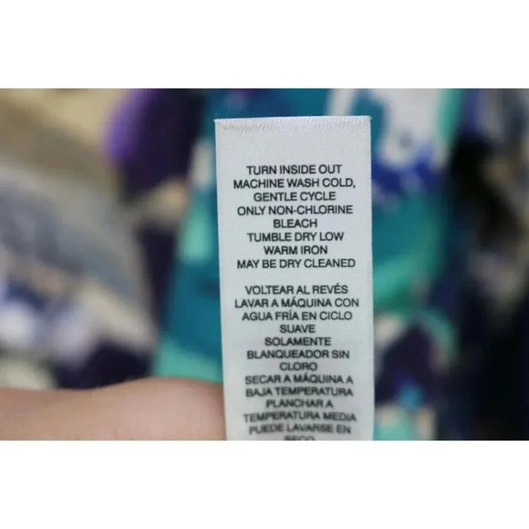 Chico's Long Sleeve Colorful Floral Tunic Top-Size 3 or X-Large - Picture 5 of 7